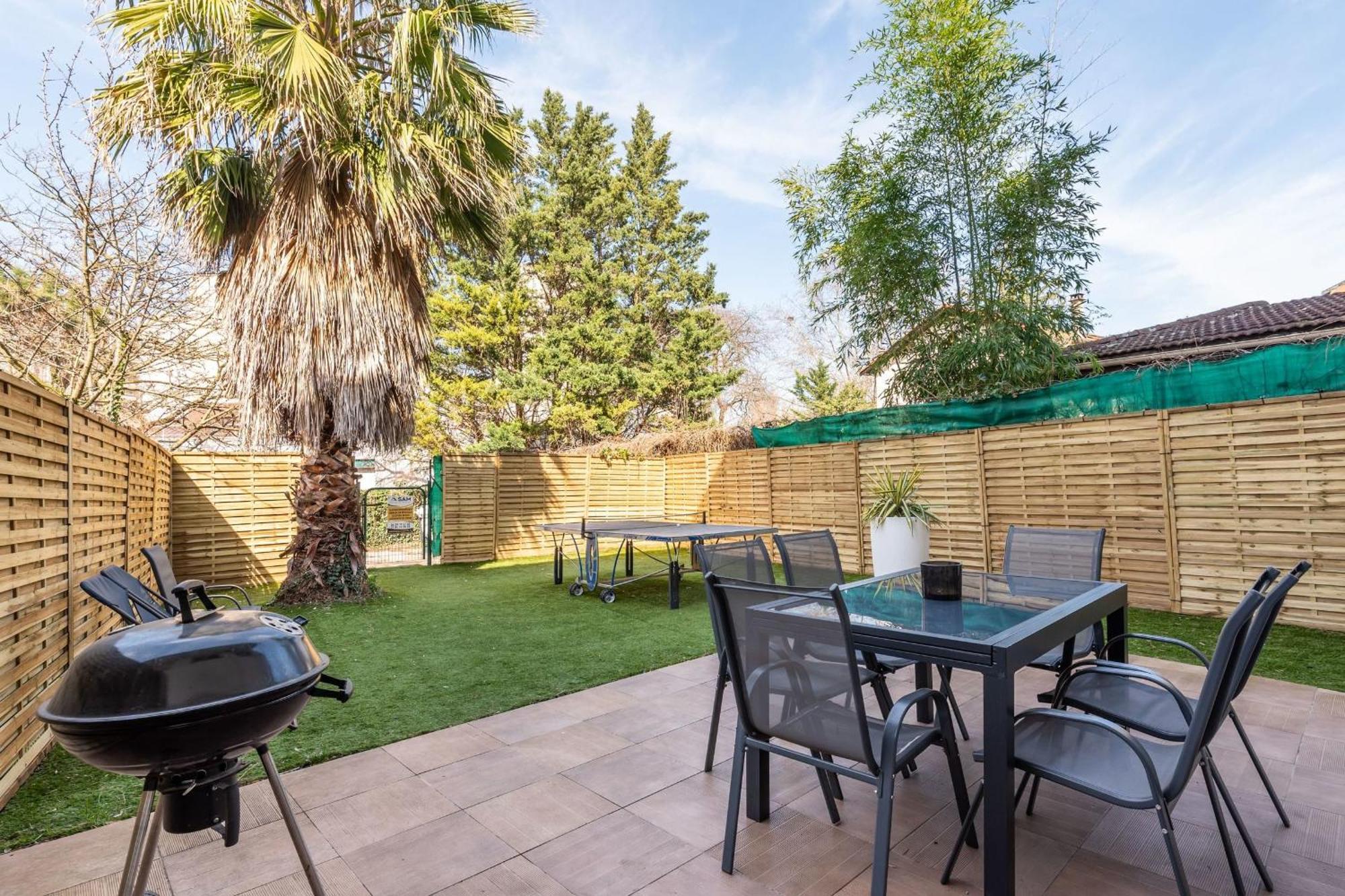 Maison Frappaz - 4 Bedrooms With Garden Villeurbanne Kültér fotó
